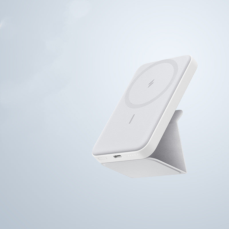 5000mAh Magnetic Wireless Portable Power Bank With Stand